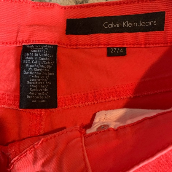 Calvin Klein pants. Orangish red. Size 27/4. - Picture 4 of 8